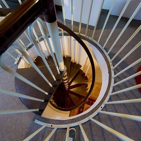 Le Residenze Del Conte Agudio Apartment Malgrate Cameră foto
