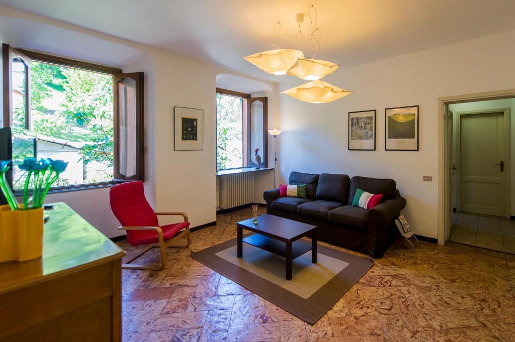 Le Residenze Del Conte Agudio Apartment Malgrate Cameră foto